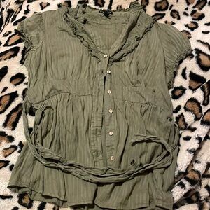 green button up shirt